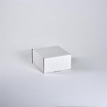 Medium Mailer Box White - 190 x 190 x 100 mm